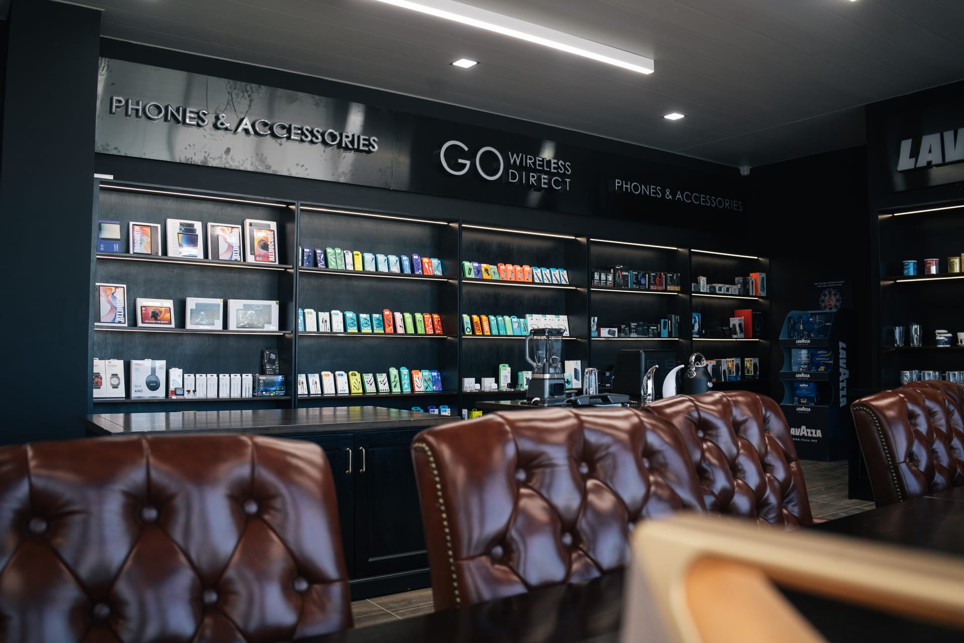 Showroom — gallery 7