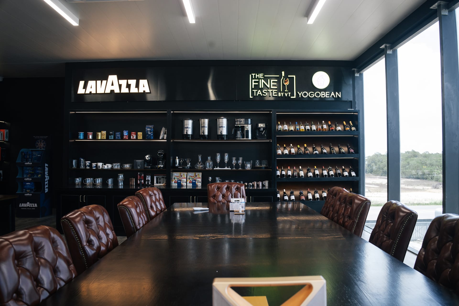 Showroom — gallery 9